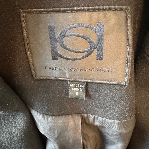 EUC! bebe Ruffle Back Blazer, Sz 6 - Picture 3 of 7